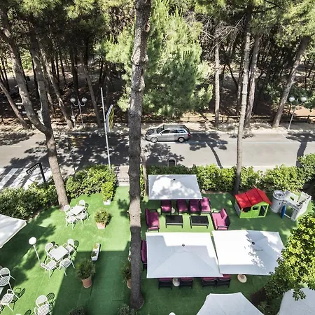 Park Pineta 3*